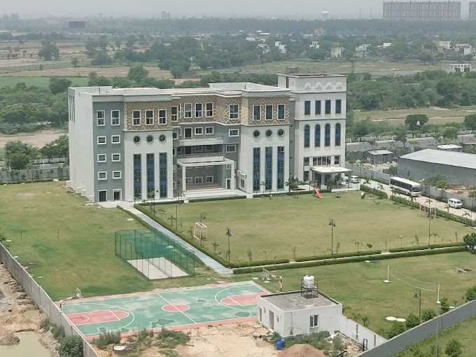 Gaurs International School — Yamuna Expressway campus