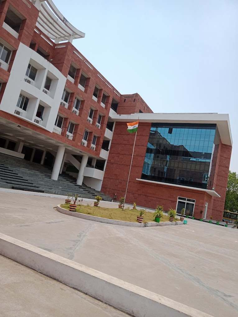 Viva The School campus