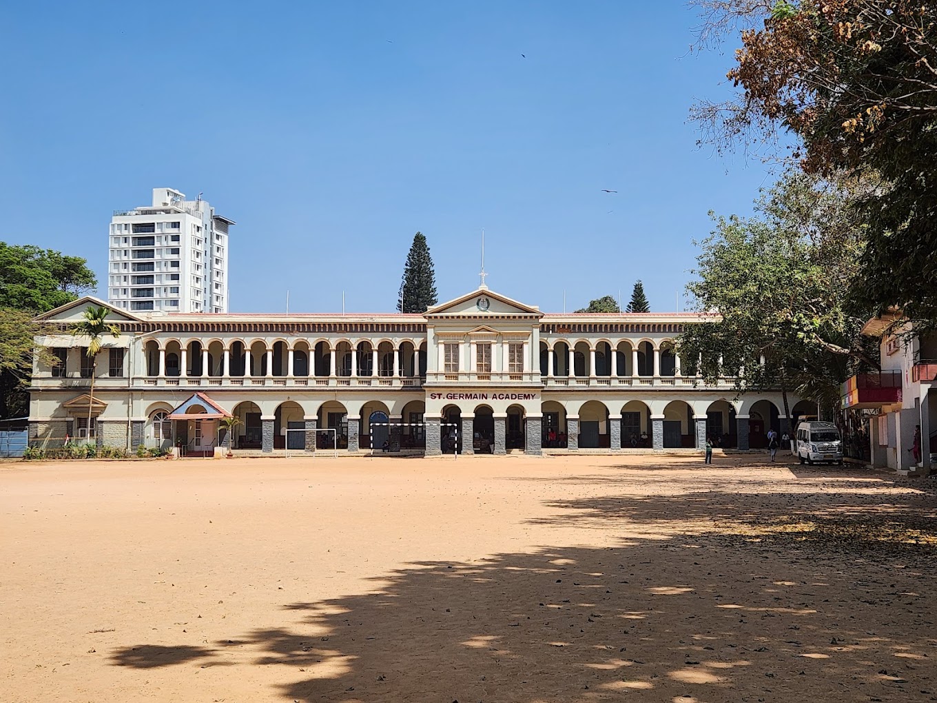 Kohinoor International School campus