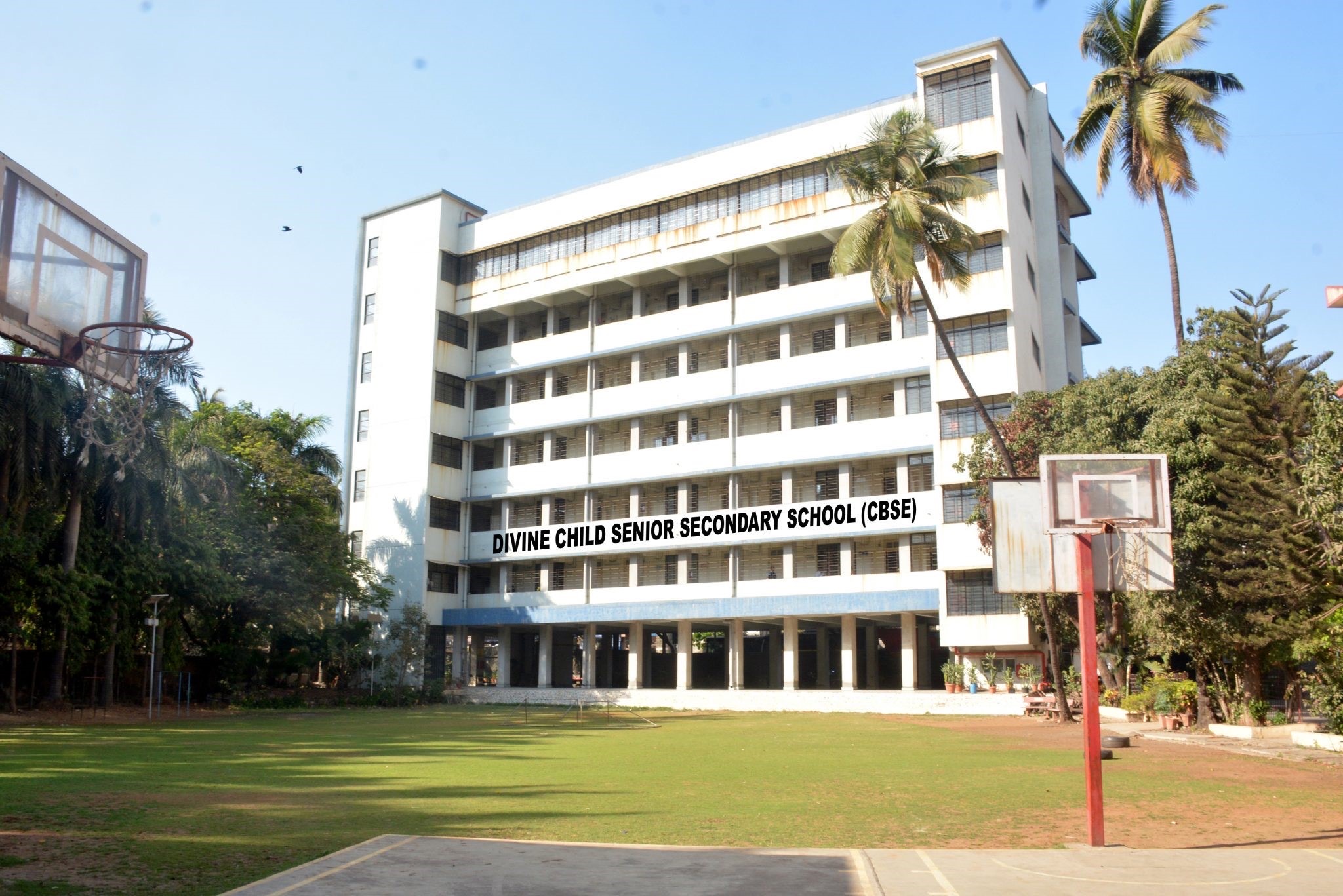 Divine Child Senior Secondary School — Andheri East campus