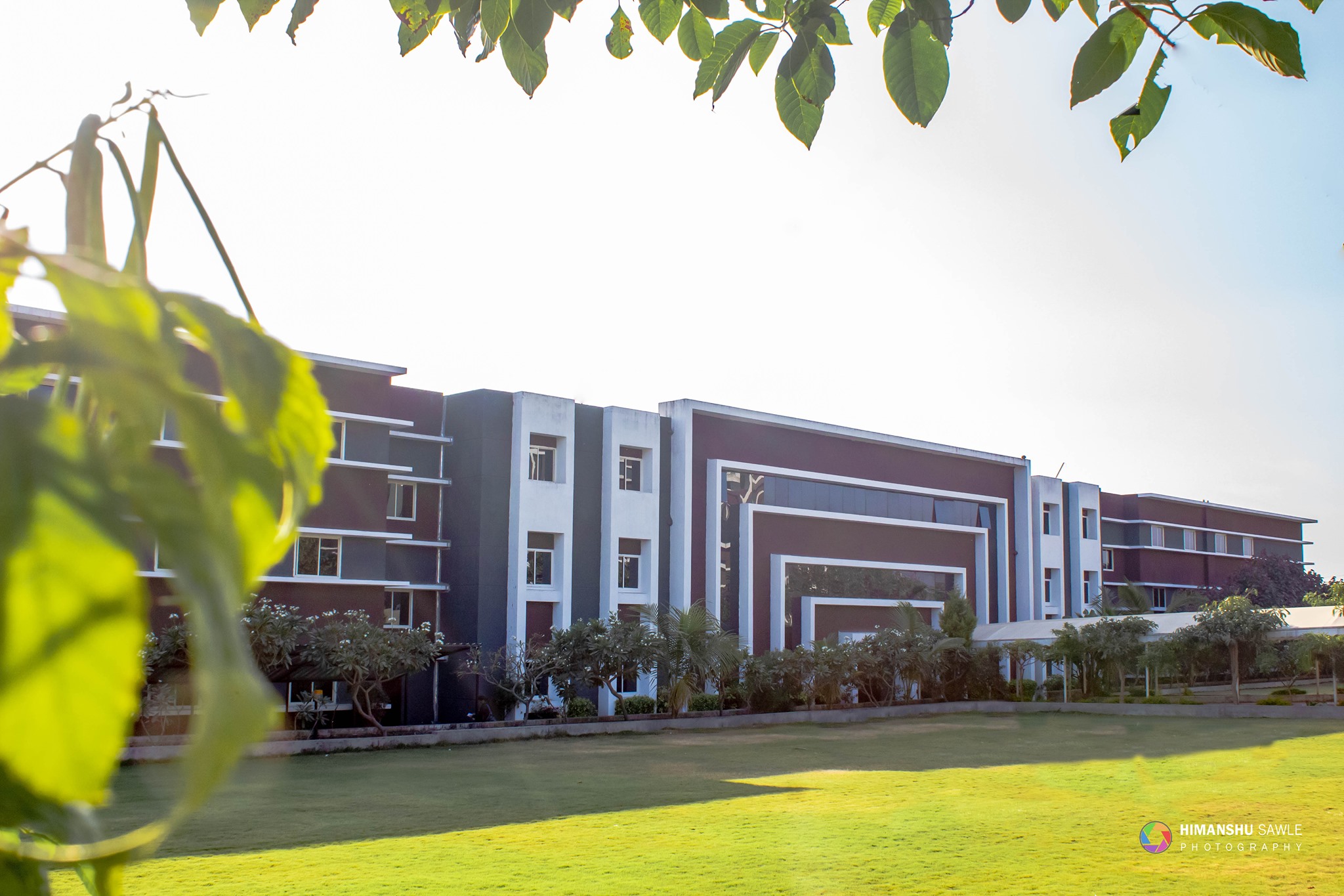 Medi-Caps International School campus