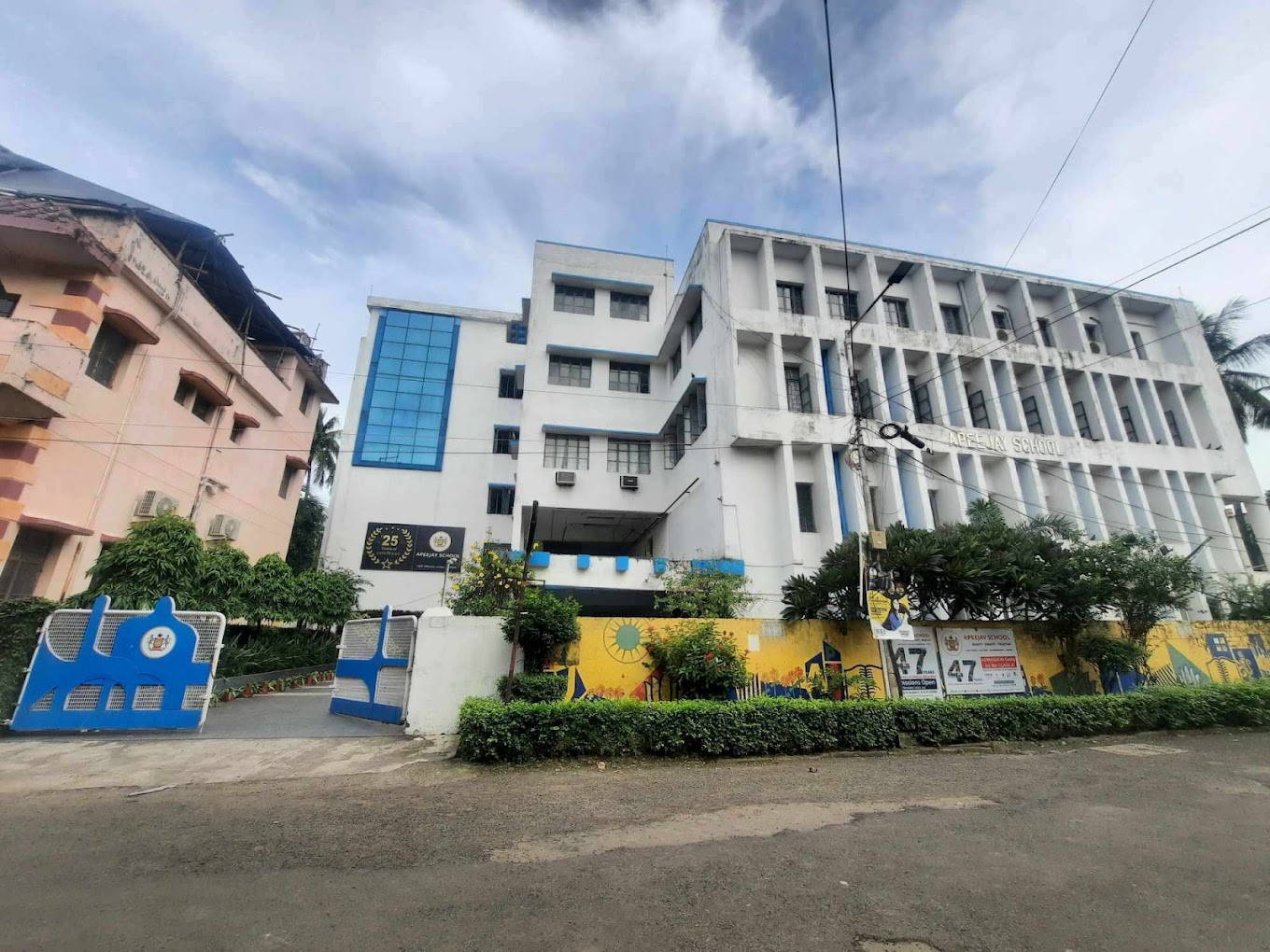 Apeejay School — Saltlake campus