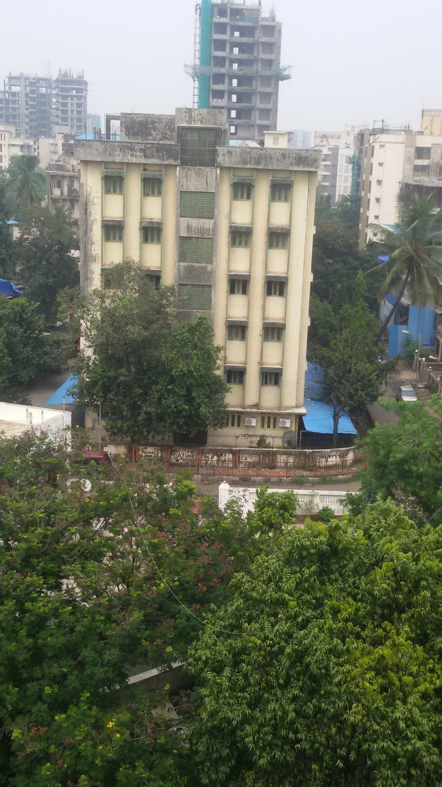 Devkibai Bhojraj Chanrai Primary School — Chembur East campus