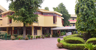 Apeejay School — Sector 15 campus