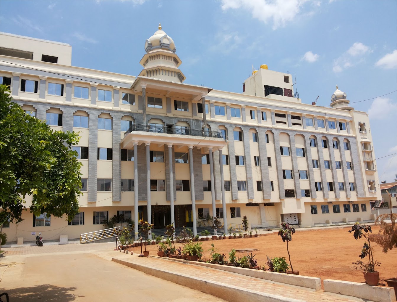 Dev-In National School — Sahakar Nagar campus