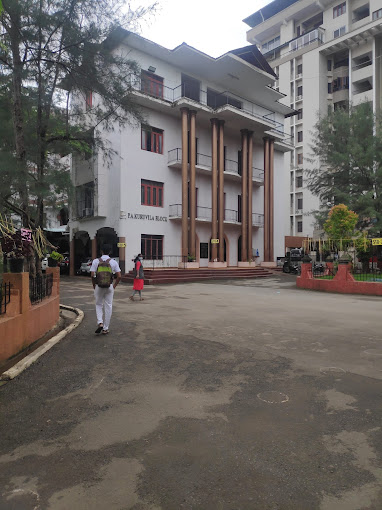 Toc H Public school campus