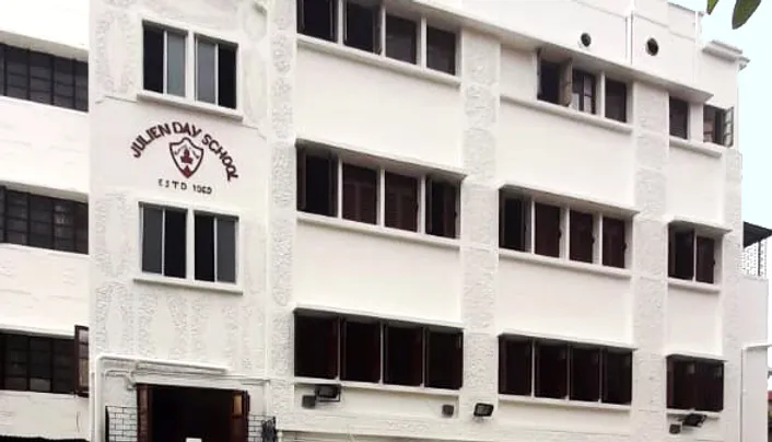 Julien Day School — Bhowanipore campus
