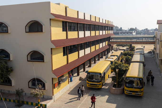 Parmeshwari Devi Dhanuka Saraswati Vidhya Mandir campus