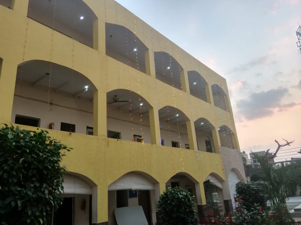 Modern Convent School — Sector 46 campus