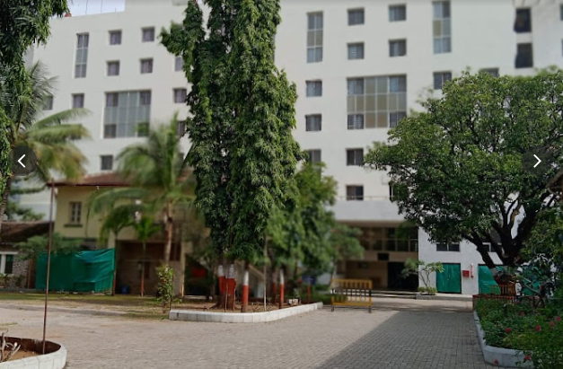 Mahilashram High School — Karve Nagar campus