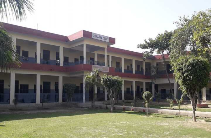 Pt Salagram Junior High School — Kulesara campus