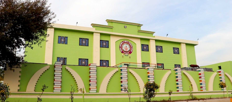 Shah Satnam Ji Girls School campus
