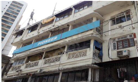 Pioneer College of Arts, Commerce and Science — Kandivali East campus
