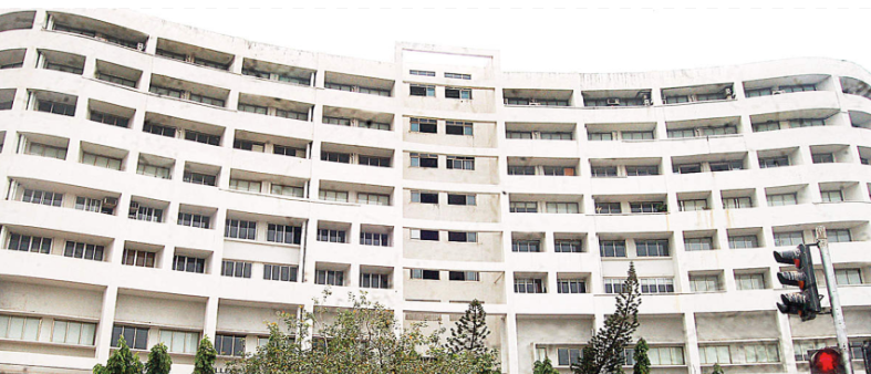 Mithibai College of Arts Chauhan Institute of Science And Amrutben Jivanlal College of Commerce And Economics — Vile Parle West campus