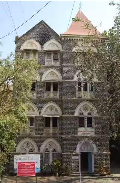 Young Ladies High School — Fort campus