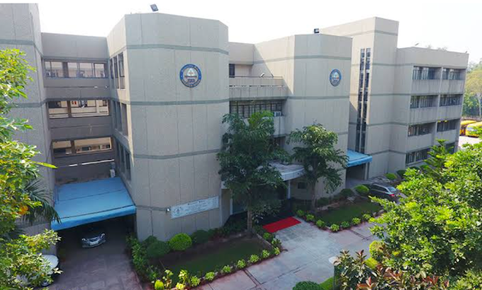 Somerville School — Sector Alpha II campus