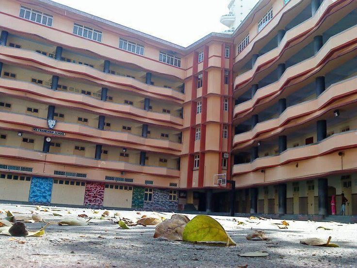 Holy Name High School — Colaba campus