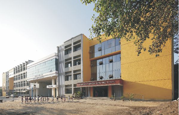 R N Shah International School — Vile Parle West campus