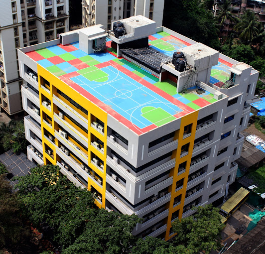 Universal High School — Dahisar East campus