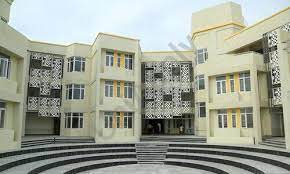 KC High International School campus