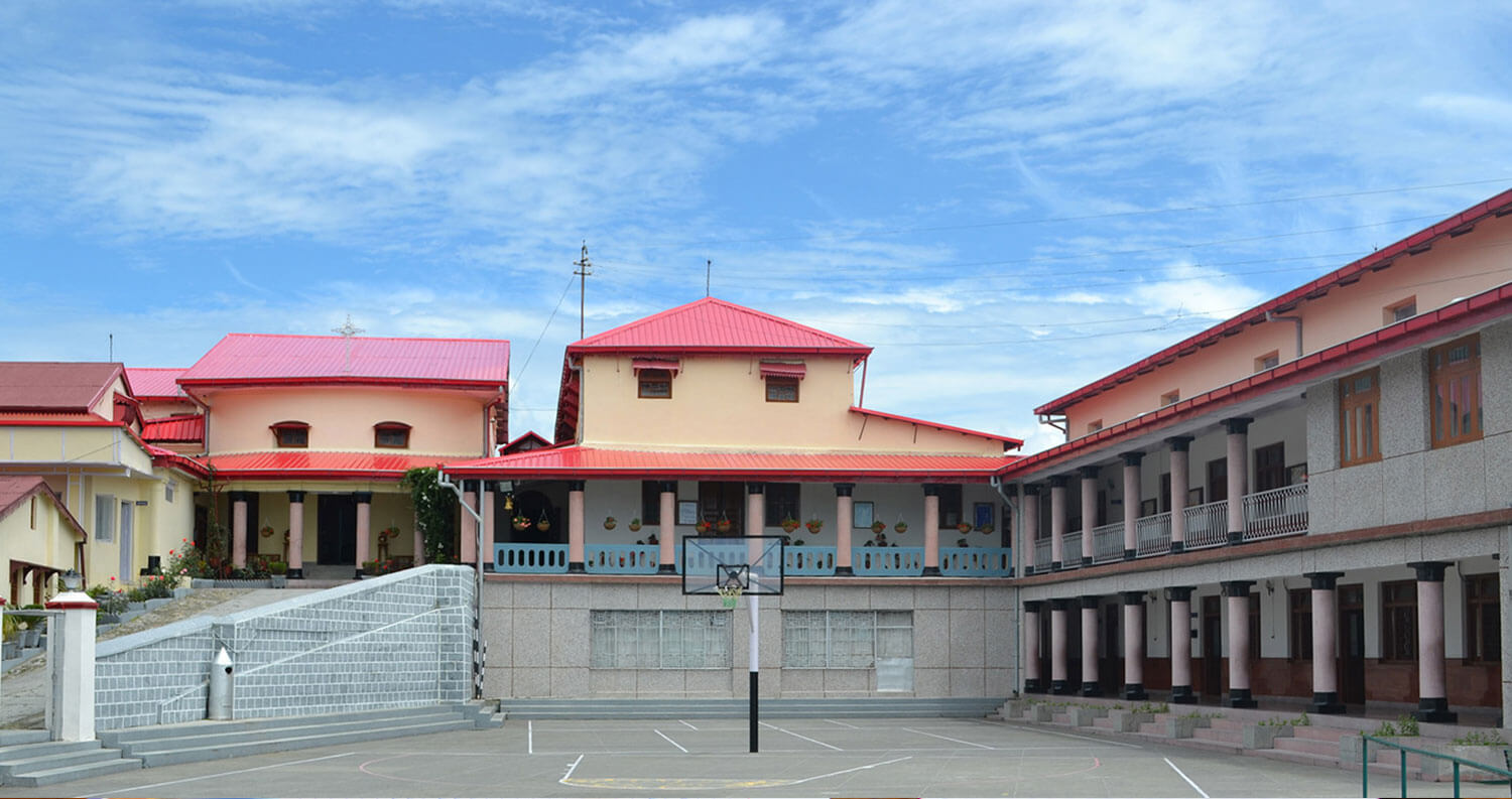 Convent Of Jesus And Mary School campus