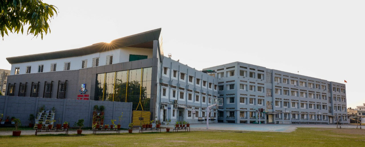 Central Public School campus