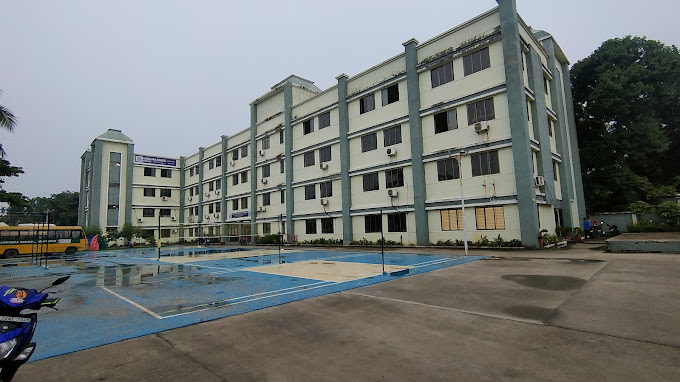 Narayana School campus