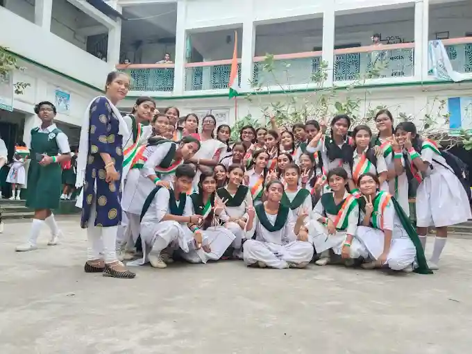 New Barrackpore Colony Girl's High School campus photo 3 of 9 — New Barrakpur