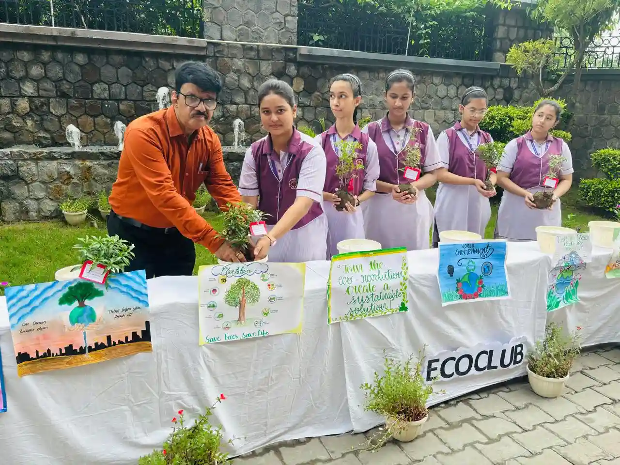Mother Mary's School campus photo 10 of 13 — Mayur Vihar Phase 1