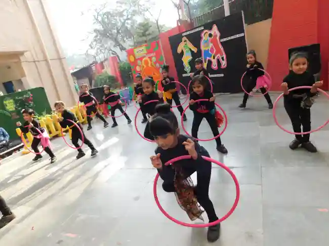 Shaheed Rajpal DAV Public School campus photo 2 of 7 — Anand Vihar