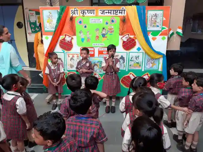 Shaheed Rajpal DAV Public School campus photo 4 of 7 — Anand Vihar