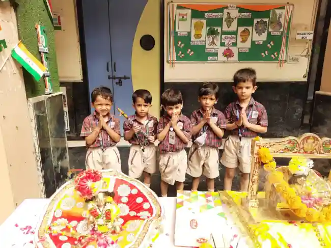 Shaheed Rajpal DAV Public School campus photo 7 of 7 — Anand Vihar