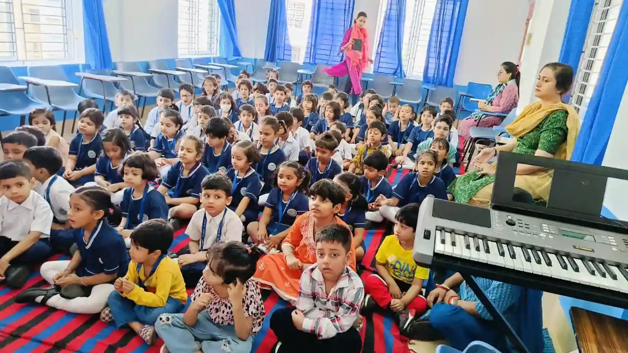 IEM Public School campus photo 3 of 9 — New Town