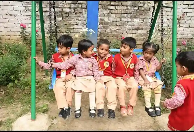 stephen model school campus photo 14 of 18 — Barasat