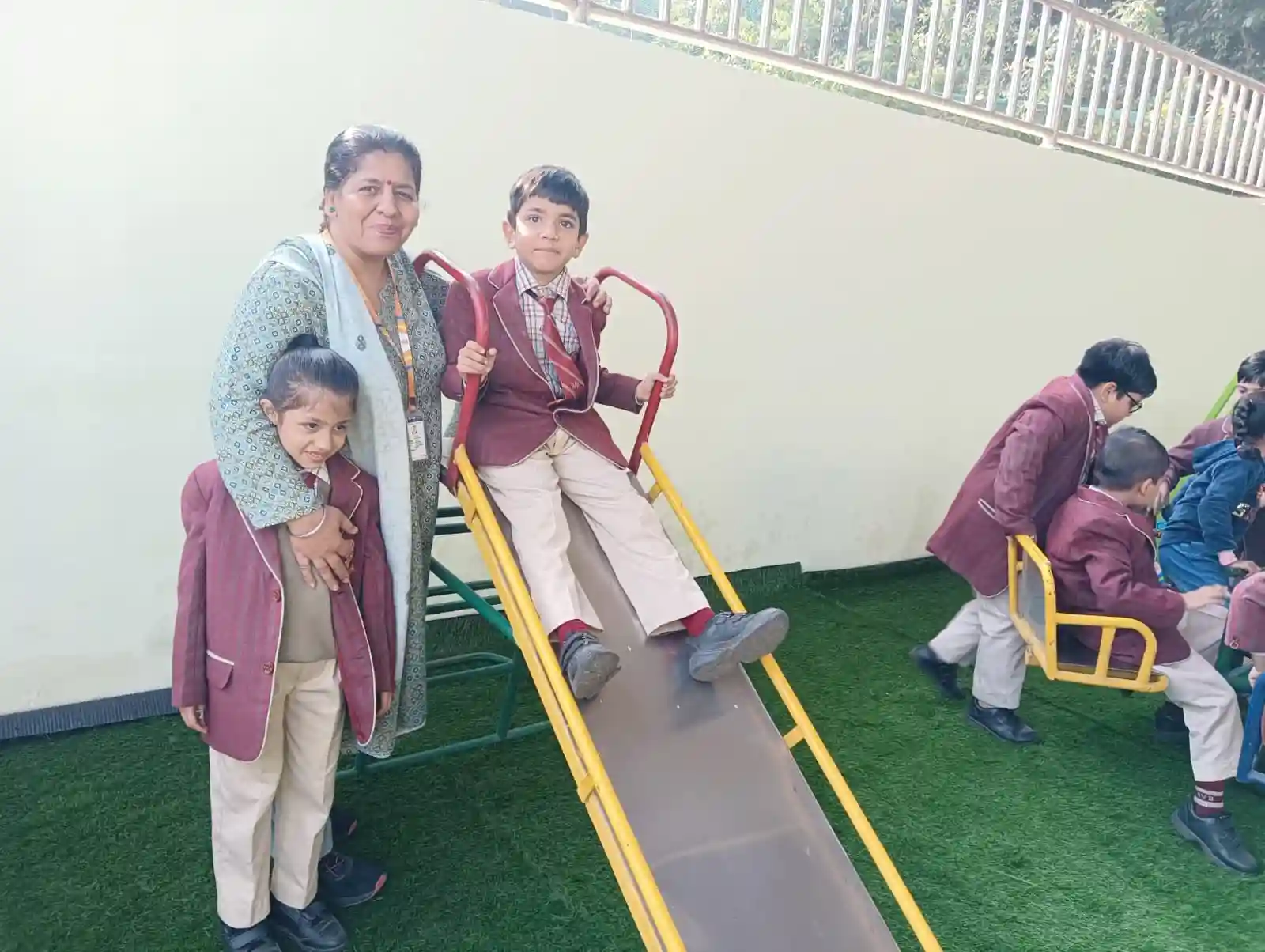 AVB Public School campus photo 4 of 10 — Patparganj