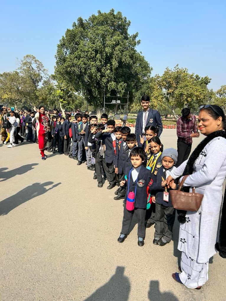 Aggarwal Public Junior High School campus photo 23 of 30 — Sector 62A