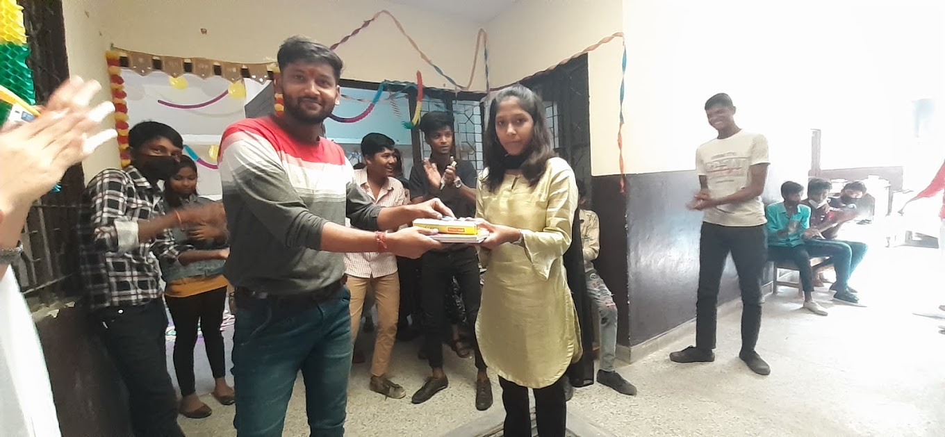SS Vidya Niketan School campus photo 8 of 19 — Sector 31
