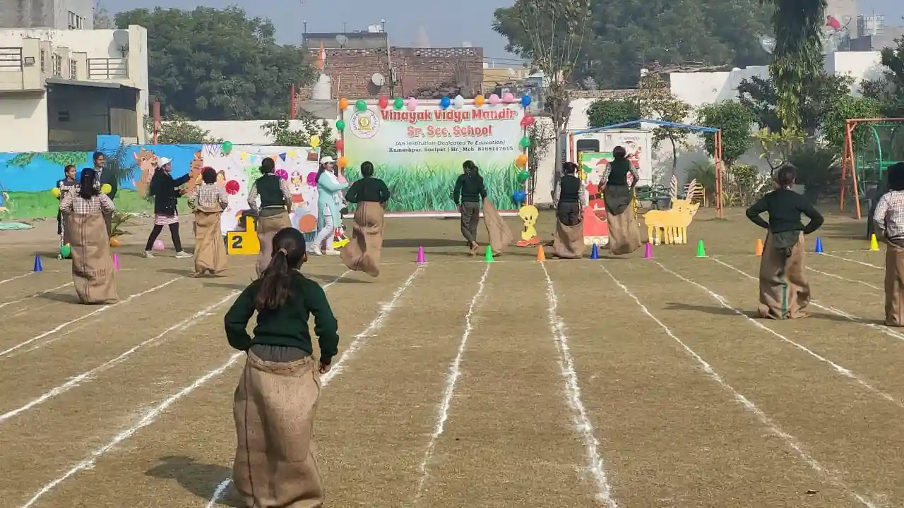 Vinayak Vidya Mandir Sr. Sec School campus photo 2 of 10 — Kumashpur