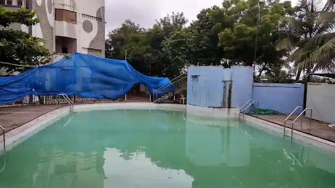 Shri Swaminarayan Mission School campus photo 4 of 11 — Surat