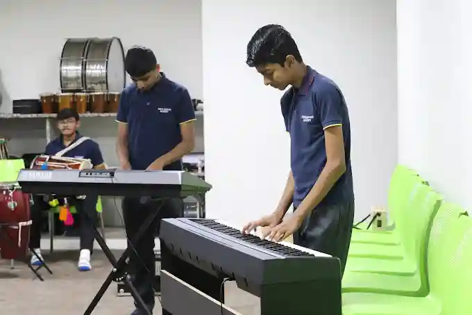 Shri Swaminarayan Mission School campus photo 11 of 11 — Surat
