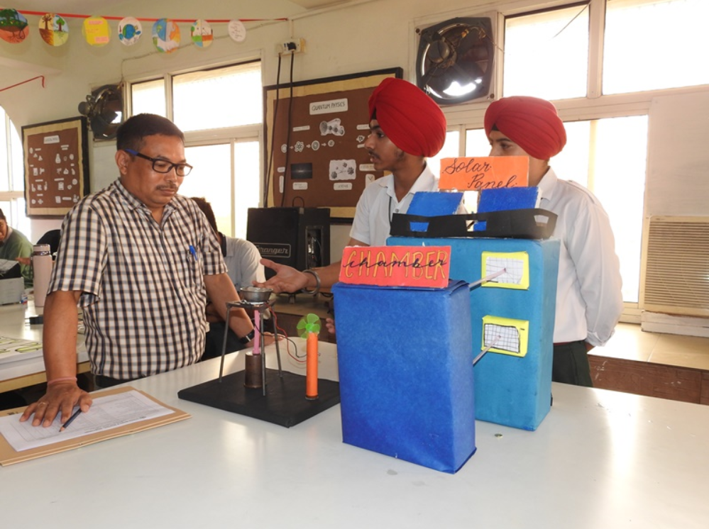 Queen Mary's School campus photo 21 of 21 — Model Town III