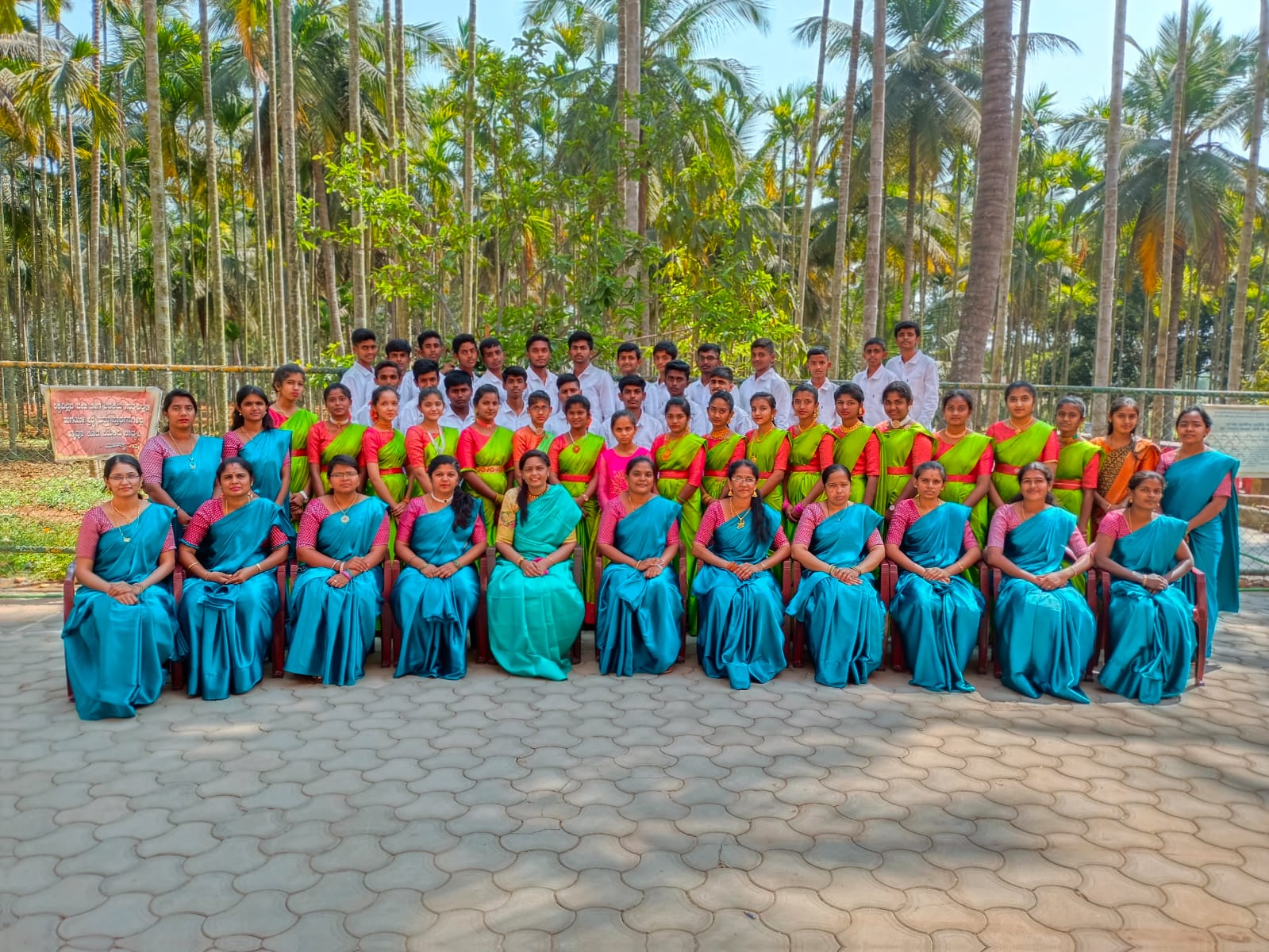 MES Convent and English High School campus photo 4 of 8 — Tavarekere