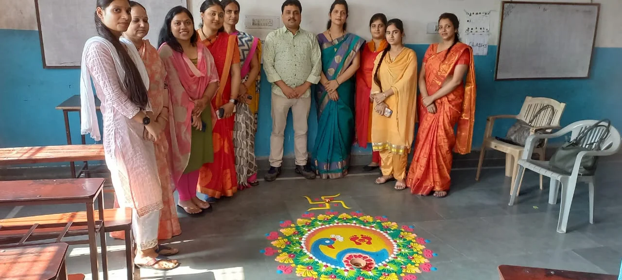 Bhatt Academy Public School campus photo 5 of 7 — Indira Nagar