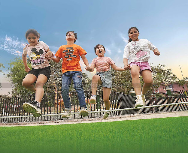 Iris Crown School campus photo 2 of 21 — Dubagga
