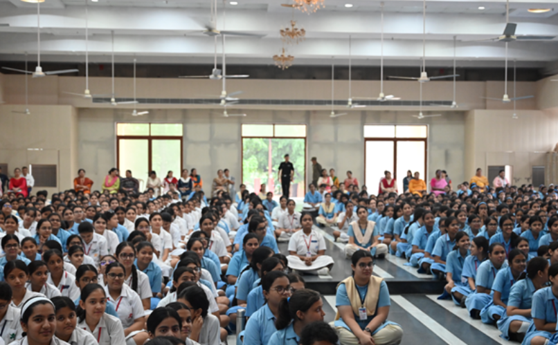 Loreto Convent Intermediate College campus photo 5 of 21 — Gulistan Colony