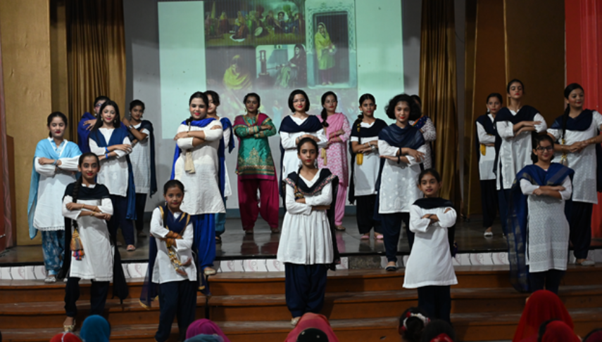 Loreto Convent Intermediate College campus photo 7 of 21 — Gulistan Colony