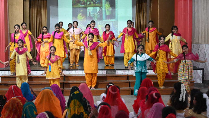 Loreto Convent Intermediate College campus photo 8 of 21 — Gulistan Colony