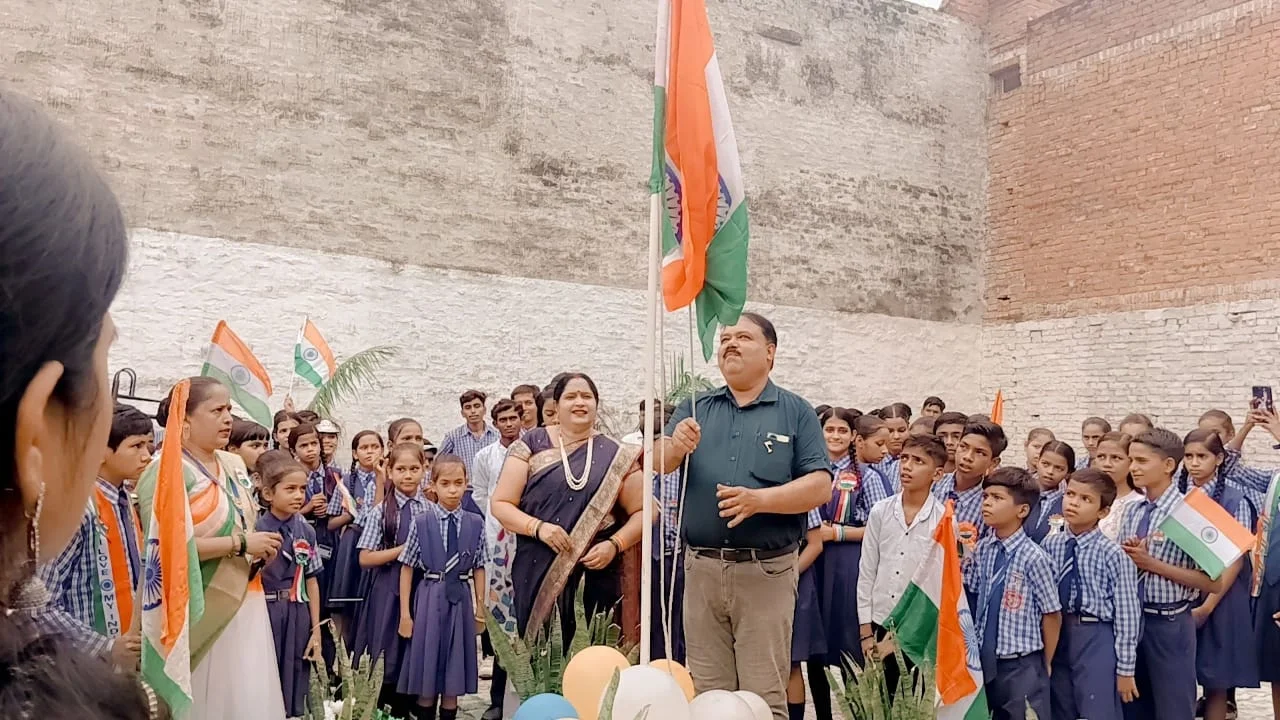 Lucknow Academy High School campus photo 8 of 11 — Triveni Nagar
