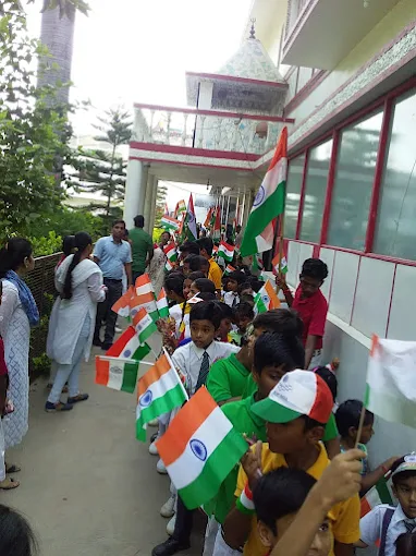 Lucknow convent school campus photo 5 of 12 — khadra