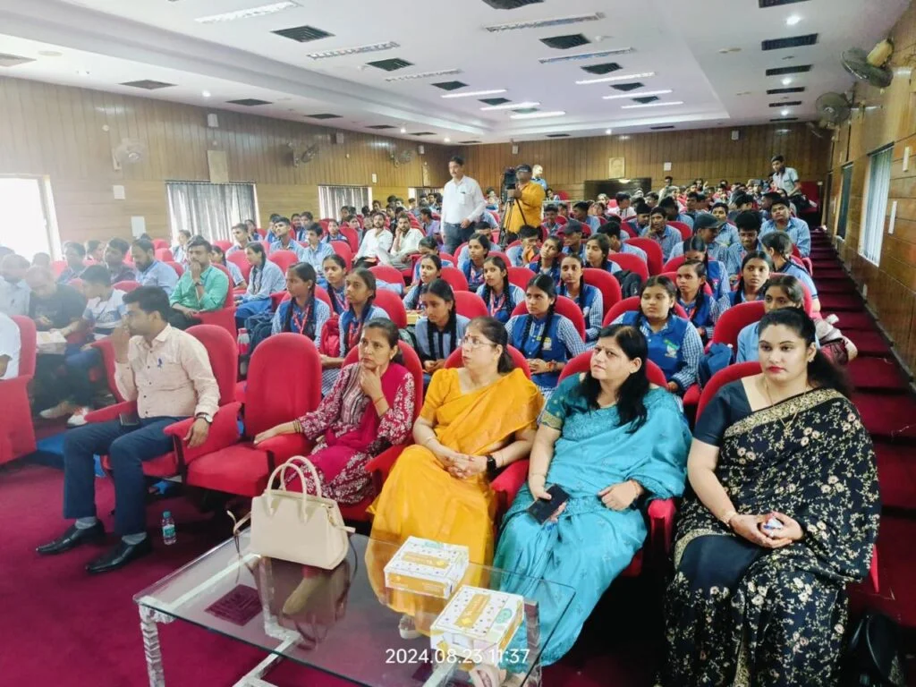 Lucknow Model Public School campus photo 5 of 21 — Sadrauna